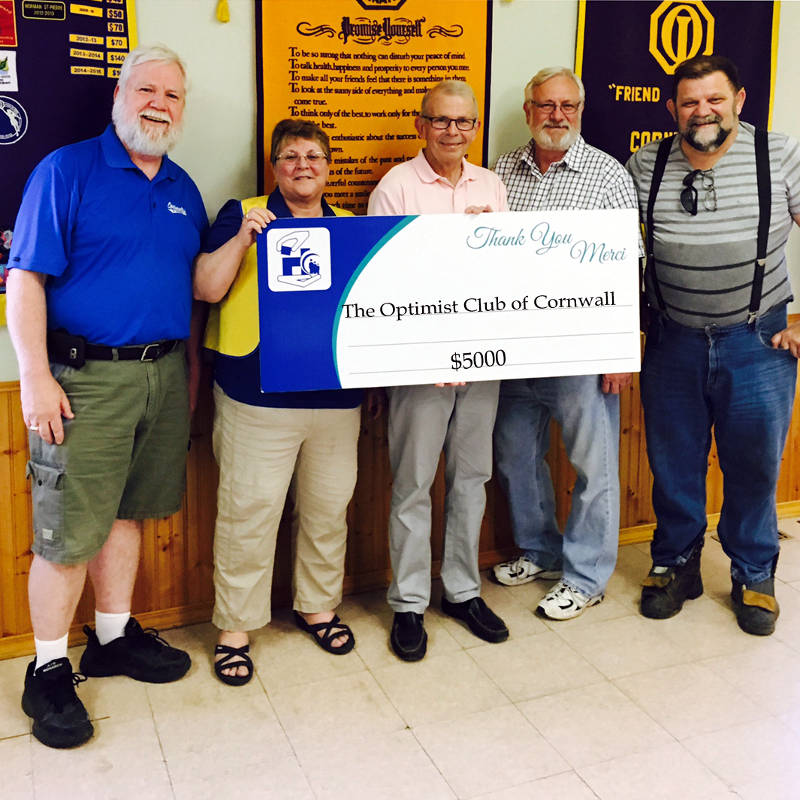 In this June 14, 2016 photo provided by the Cornwall Hospital Foundation, members of the Optimist Club of Cornwall present the foundation with a cheque for the soon-to-be-open addiction and mental health center. Pictured are Ralph Brunton, Cornwall Optimist Club President Anita Tremblay, CCH Foundation Board Chair Dale McSween, Service Clubs President Marvin Plumadore and Terry Muir. (Cornwall Hospital Foundation via Newswatch Group)